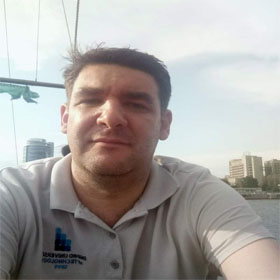 Александр Карлов